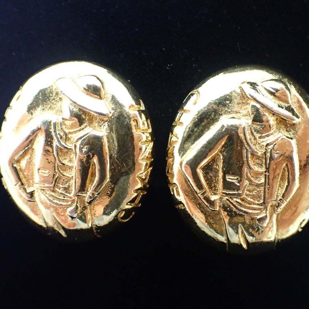 CHANEL Gold Earrings - Picture 8 of 11